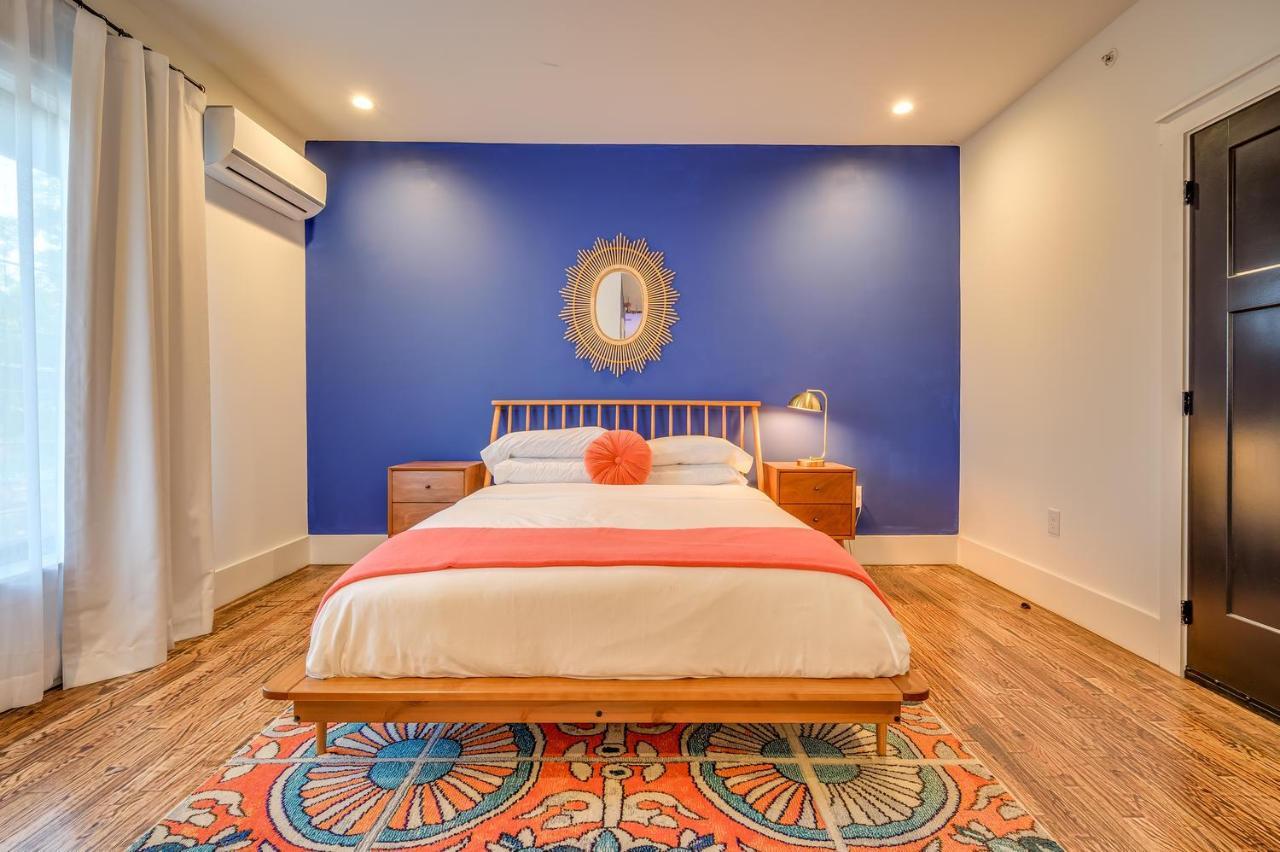 Adina Bed & Breakfast Austin Exterior photo